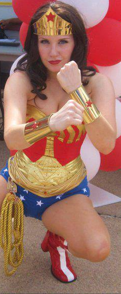 Minneapolis Wonder Woman Look a Likes