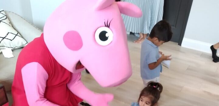 Hire Peppa Pig for a Birthday Party